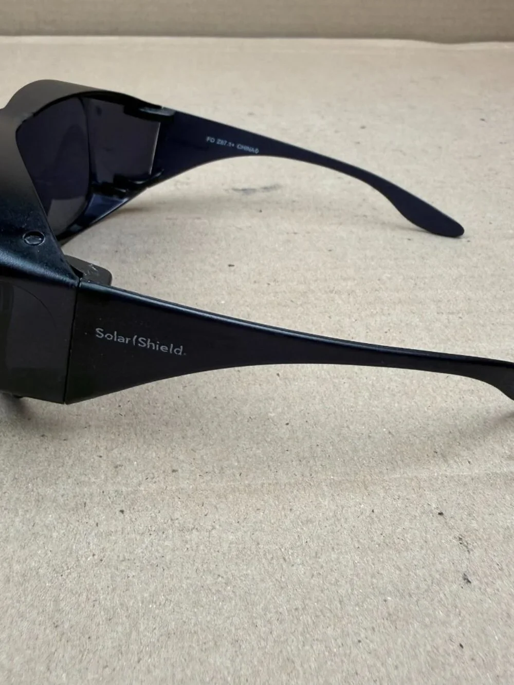 Solar Shield Over Glasses Sunglasses Major Lens Scratches